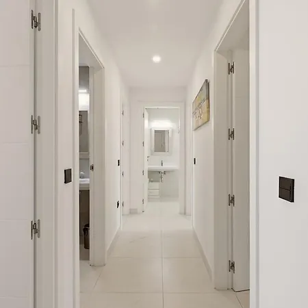 3 Bedroom Flat, Pool & Sea Views At Hills Διαμέρισμα *