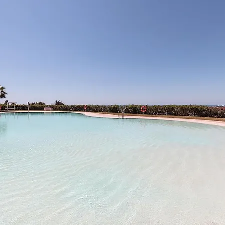 Διαμέρισμα 3 Bedroom Flat, Pool & Sea Views At Hills *